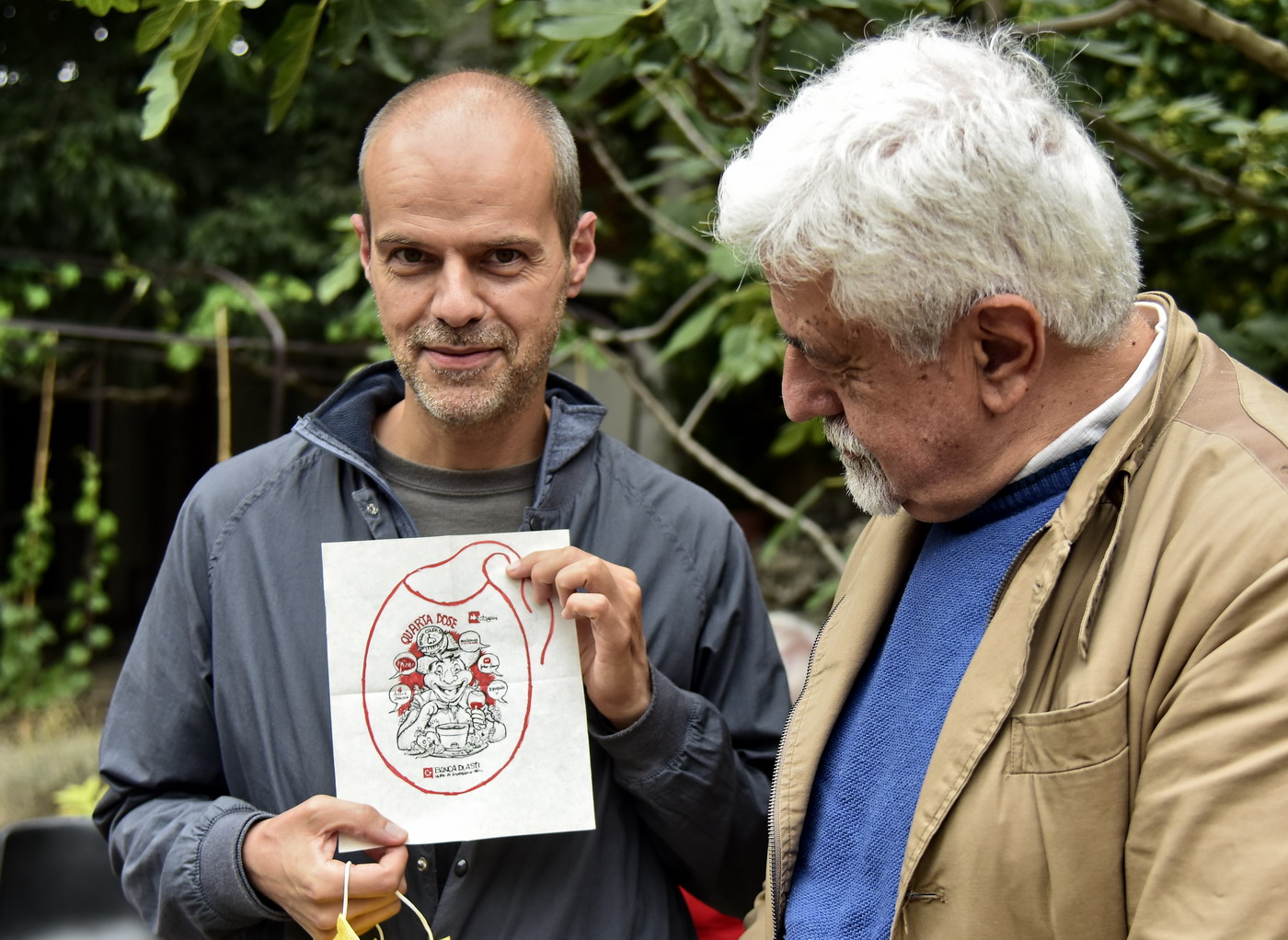 Il fumettista Sergio Ponchione con Sergio Miravalle direttore della rivista Astigiani